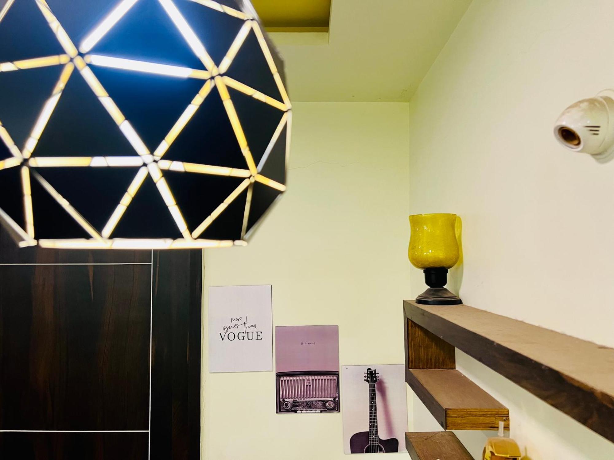 7 Seasons Palm Suite With Sky Orbit, Balcony, Swimming Pool, Wifi, Playground 라즈콧 외부 사진